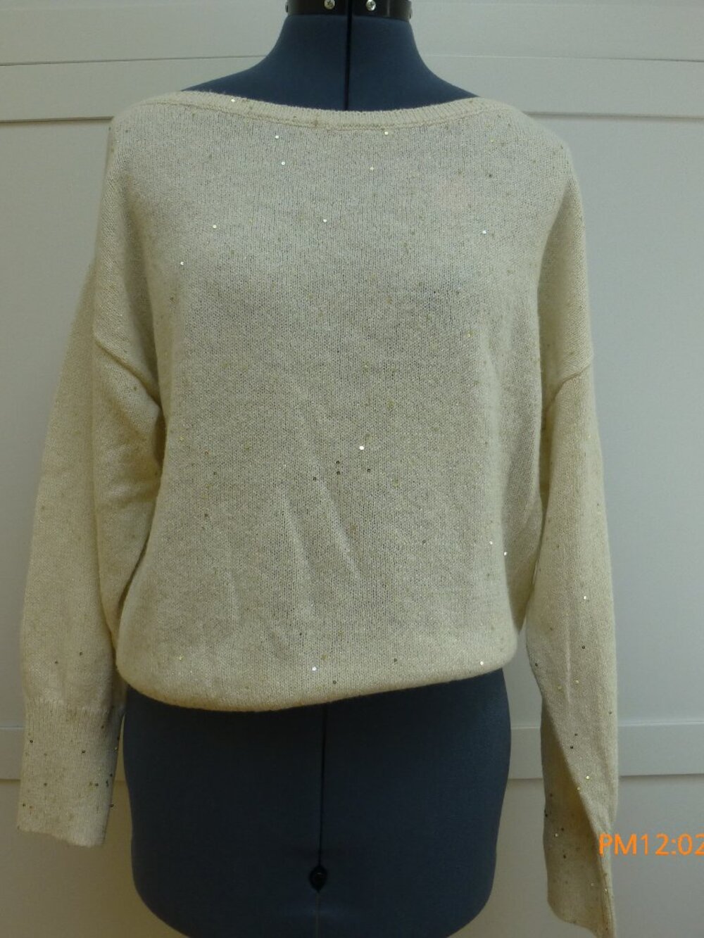 Banana Republic Boat Neck Sweater with Gold Sparkle size M New with Tags